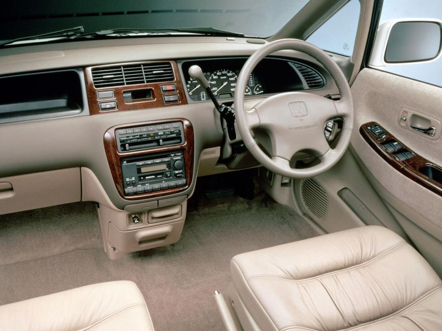  Honda Odyssey Prestige 1997 года  (фото 2 из 4)
